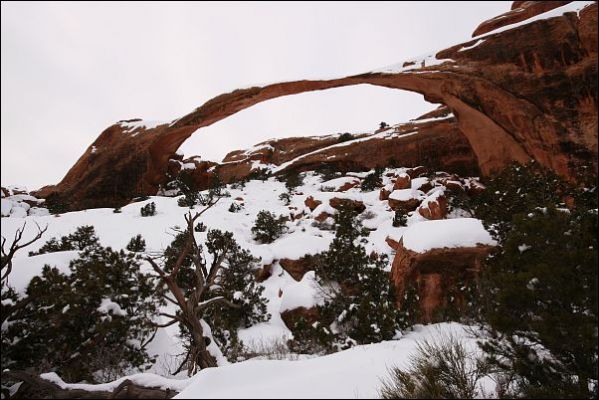 10_02__Arches_Devils_Garden_1.jpg
