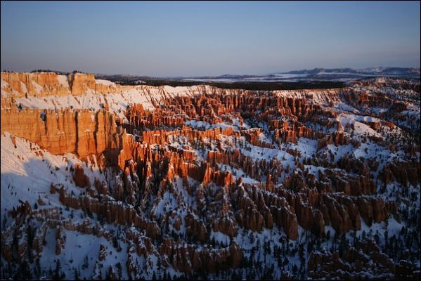 13_02__Bryce_Point_Sunrise_1.jpg
