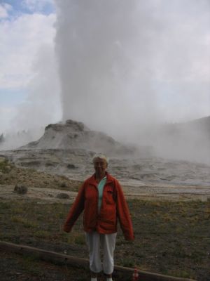 Castle Geyser
