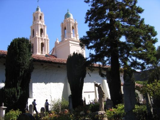 Mission Dolores
SFO
