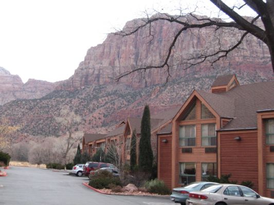 Feuer und Eis - Vegas 2008
Best Western Zion Park Inn
