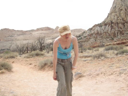 müder Wanderer im Capitol Reef
