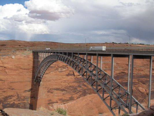 Brücke am Glen Canyon Dam
