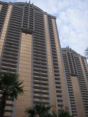 PICT0009_576x768~0.JPG