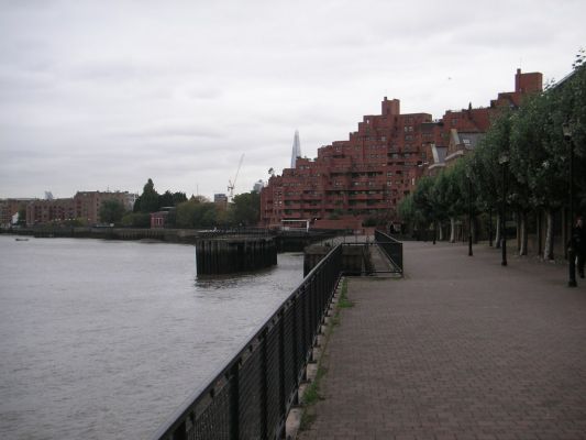 PICT0017_1024x768~0.JPG