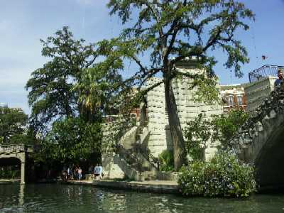 35c
San Antonio 3
