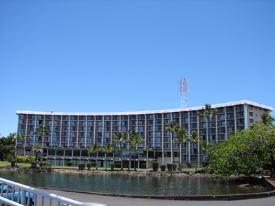 FrontHiloHawaiian.jpg