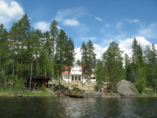 Der_eigene_See_oder_nur_das_eigene_Haus___.JPG