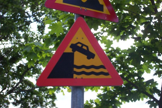 Wichtiges_Verkehrszeichen.jpg
