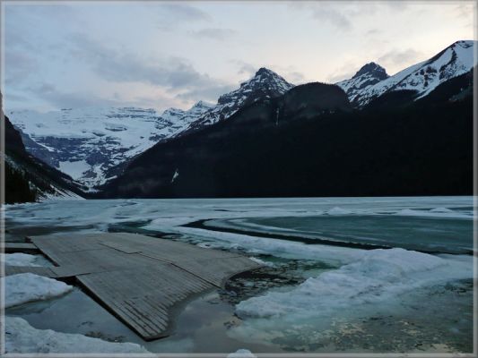 comp_241_Lake_Louise_am_Abend_(27).jpg