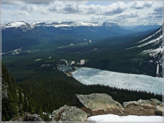 comp_275_Lake_Louise_Lake_Agnes_Trail_(25).jpg