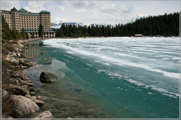 comp_285_Lake_Louise_Lake_Agnes_Trail_(69).jpg