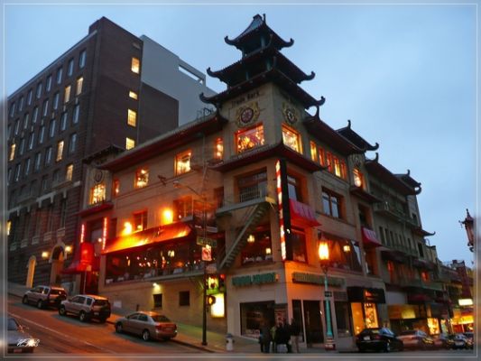 Chinatown / San Francisco
