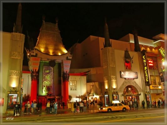 comp_Hollywood_Blvd_(1).jpg