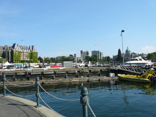 Victoria
