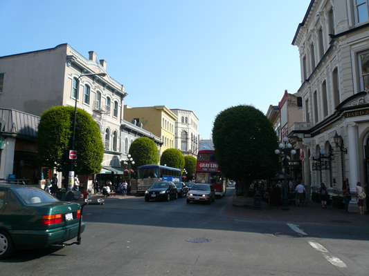 Victoria
