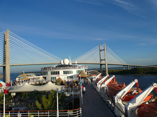 Carnival Fascination
