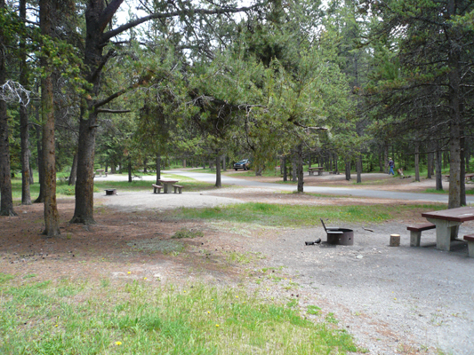 Tunnel Mountain Village I Campground

