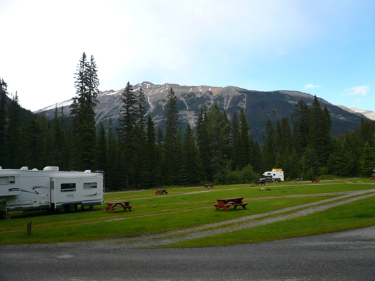 Yoho NP - Kicking Horse Campground
