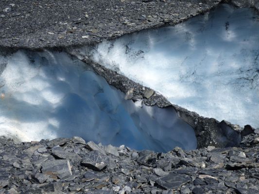 Kayak / Glacier Hiking Anadyr Adventures
