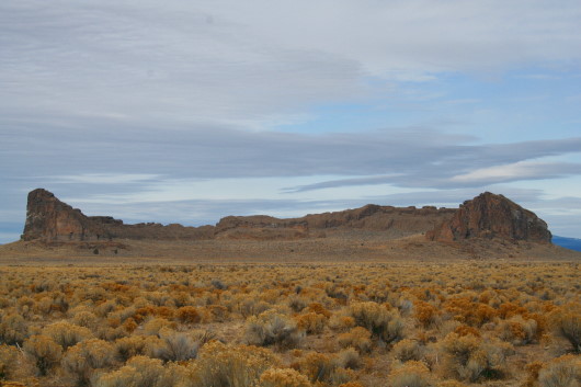 2006-10-18 05 Fort Rock.jpg