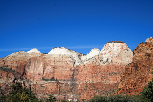 2006-10-23 03 Zion Canyon - Tunnel View.jpg