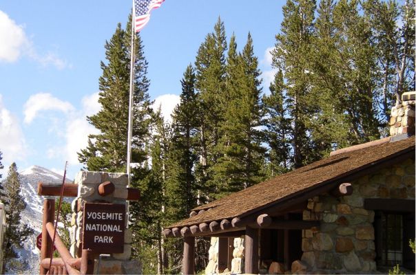 Yosemite NP
Eingang zum Park
