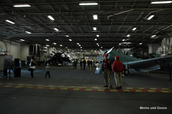 USS Midway Unter Deck

