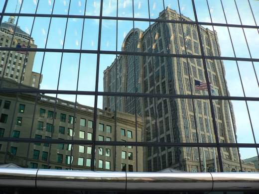 Spiegelung
Spiegelung im Hancock Tower
