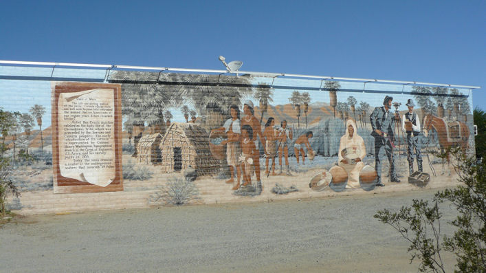 Mural
