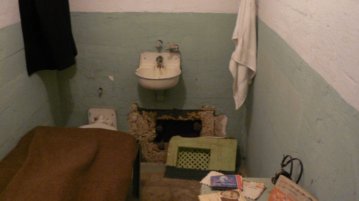 Alcatraz 2
