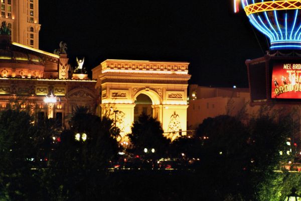 imm014_15A.jpg