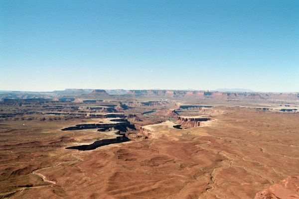 imm032_33.jpg