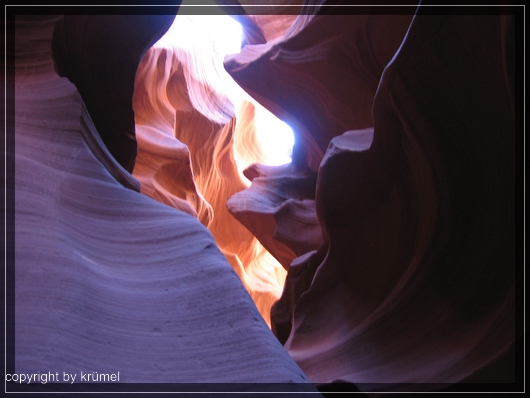 comp_03_antelope_canyon1.jpg