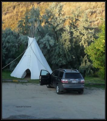 Tag9_Camping_Tipi.jpg