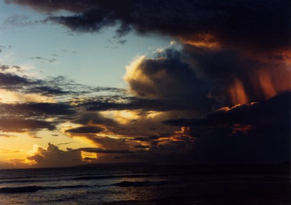 Hawaii Sunset
Herbststürme toben vor Kauai
