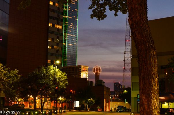 Dallas by night
