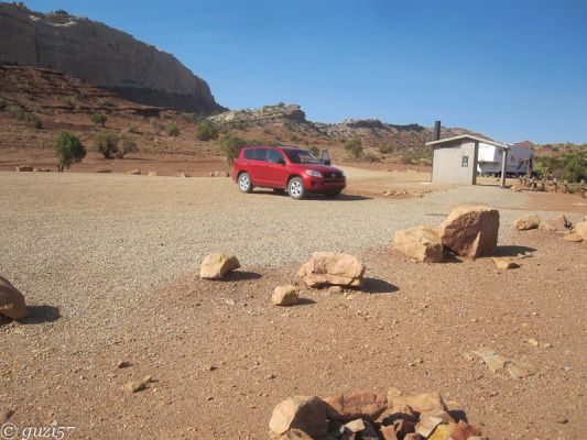 Parkplatz an der Heart of Sindbad Road
