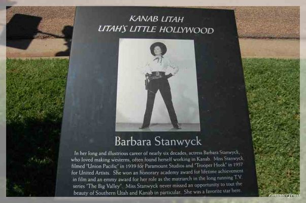 Barbara Stanwyck
