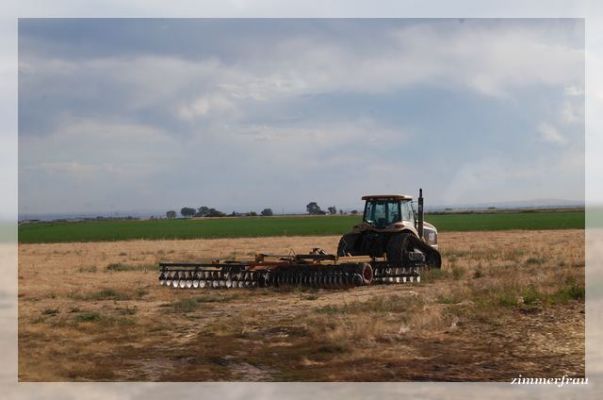 Traktor 
