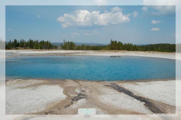 Midway Geysir Bassin
