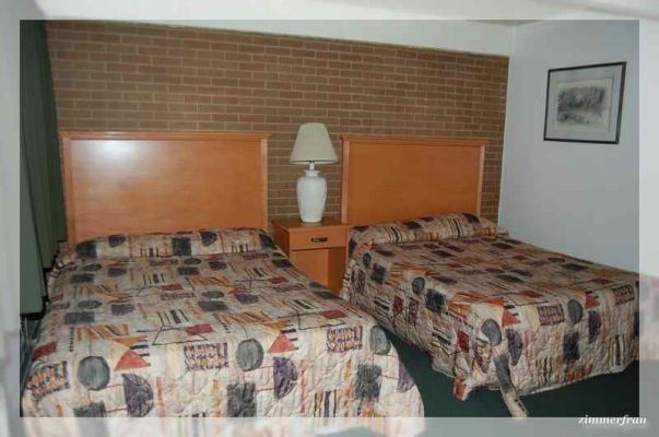 Travellers Inn 
