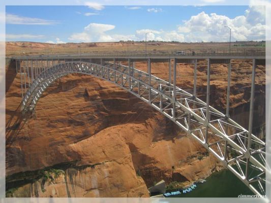 Brücke über den Glen Canyon Dam

