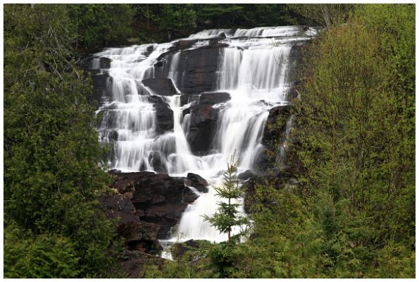 Chut Aux Rats
Wasserfall im Mont-Tremplant National Parc in Quebec

