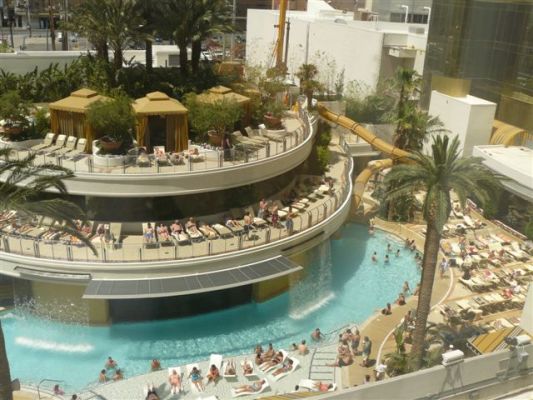 GN Pool
Aus der 6. Etage des North Tower
