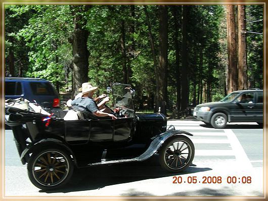 Verkehr im Tal des Merced Rivers
