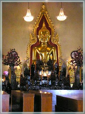 Der Goldene Buddha (Wat traimit)

