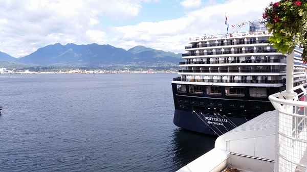 CruiseShip.jpg