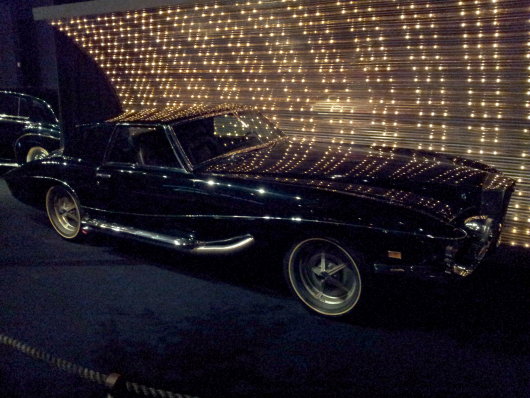 GracelandCar1.jpg