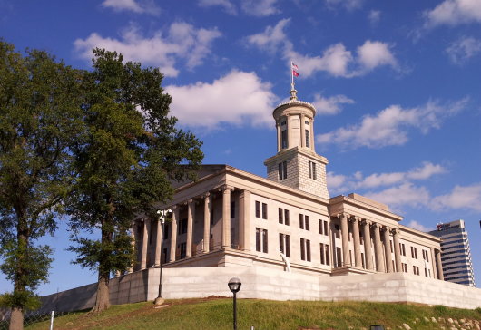 NashvCapHill.jpg